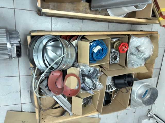 Zeer grote party lucht/rookkanaal/instalatiemateriaal nieuw - afbeelding 13 van  16