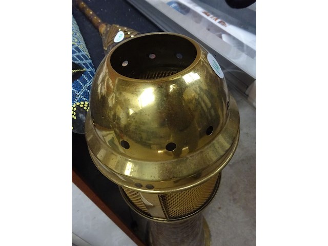 Zeer grote phare lamp met retatieve vlam effect, faro, hoogte 92cm - afbeelding 2 van  2