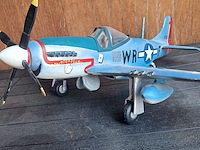 Zeer mooie handgemaakte jachtvliegtuig (levenswerk)north americain p-51d mustang wo2 l 680mm b 790mm h 300mm - afbeelding 2 van  6