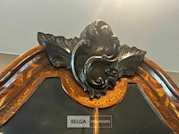 Zeer uitzonderlijke vitrinekast van hoogstaande hollandse marqueterie (18 de eeuws) - afbeelding 4 van  7