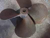 Zeer zware scheepsschroef in messing ø 1000 h 240mm - afbeelding 5 van  5