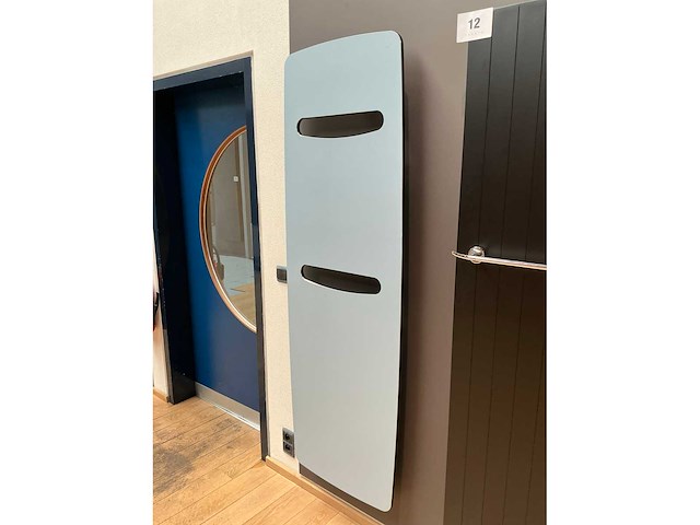 Zehnder radiator (3x) - afbeelding 1 van  1