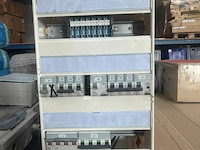 Zekeringskast opbouw - afbeelding 1 van  1