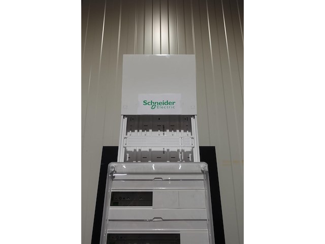 Zekeringskast schneider + kabelgoot schneider - afbeelding 5 van  7