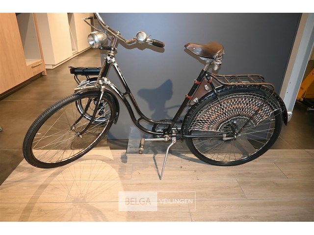 Zeldzame miele damesfiets - afbeelding 1 van  6