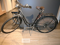 Zeldzame miele damesfiets