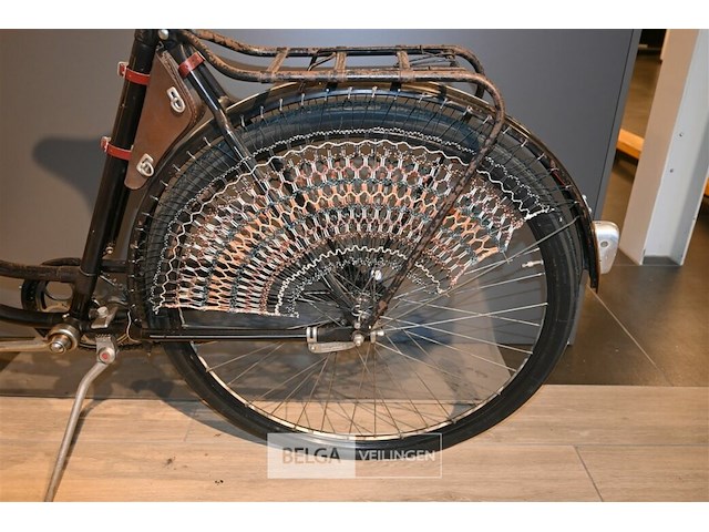 Zeldzame miele damesfiets - afbeelding 2 van  6