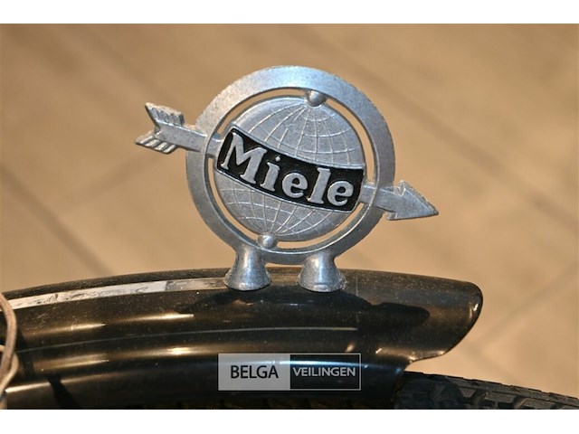 Zeldzame miele damesfiets - afbeelding 6 van  6