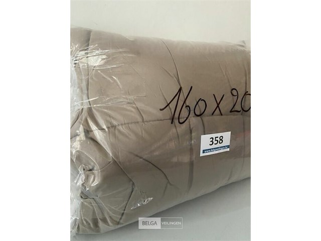 Zelesta royalbed twee kleuren taupe - line 160 x 200 300 gr - afbeelding 3 van  3