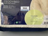 Zelesta teddybed fluffy green 200 x 200 300 gr - afbeelding 1 van  3