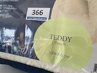 Zelesta teddybed fluffy green 200 x 200 300 gr - afbeelding 3 van  3