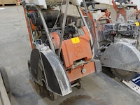 Zelfaandrijvende vloerzaag husqvarna - afbeelding 2 van  9