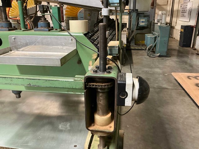 Zelfbouw controlemachine voor panelen dikteafwijking - afbeelding 3 van  26