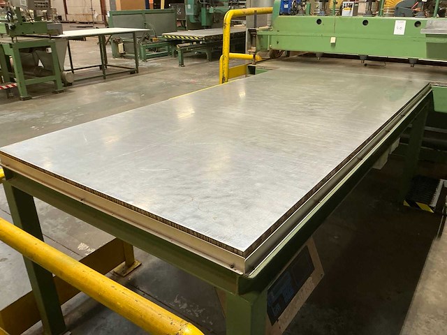 Zelfbouw controlemachine voor panelen dikteafwijking - afbeelding 11 van  26