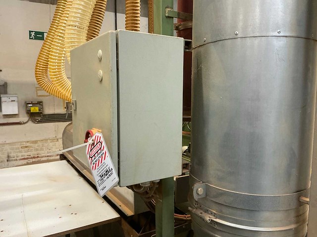 Zelfbouw controlemachine voor panelen dikteafwijking - afbeelding 17 van  26