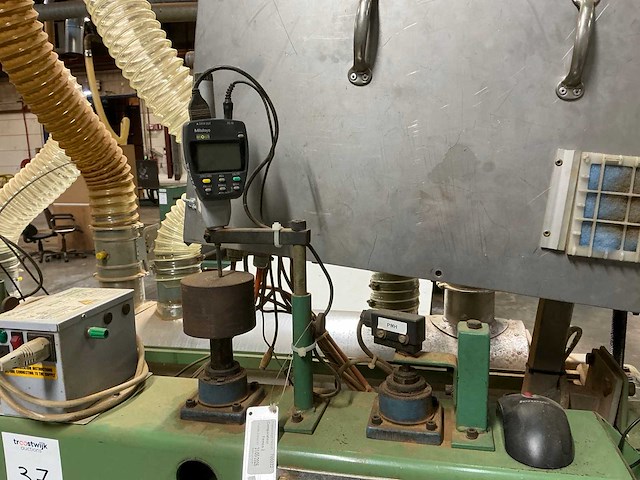 Zelfbouw controlemachine voor panelen dikteafwijking - afbeelding 4 van  24