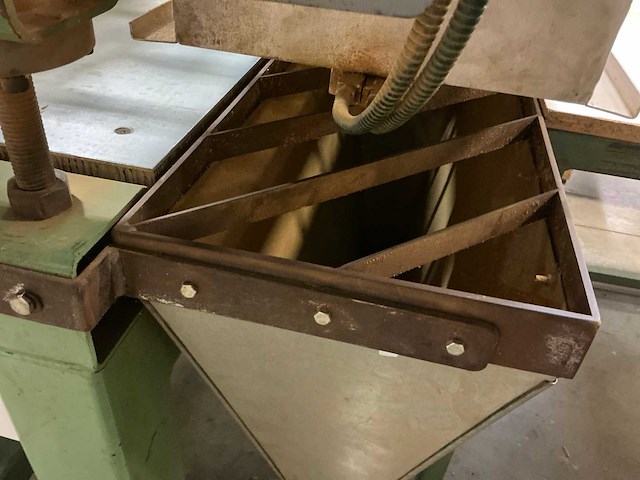 Zelfbouw controlemachine voor panelen dikteafwijking - afbeelding 7 van  26