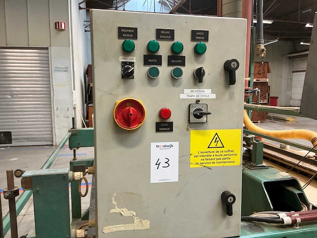 Zelfbouw controlemachine voor panelen dikteafwijking - afbeelding 5 van  23