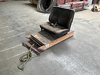 Zelfgemaakte slede - afbeelding 1 van  1