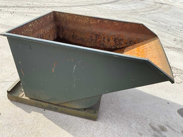 Zelfkiepende heftruckcontainer - afbeelding 2 van  10