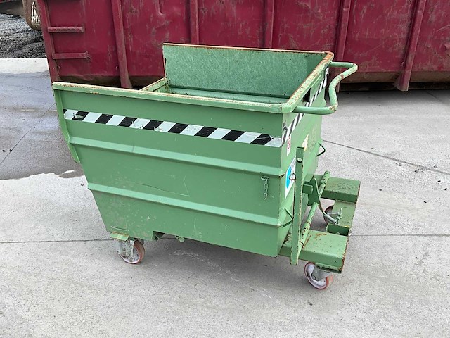 Zelfkiepende heftruckcontainer - afbeelding 8 van  12