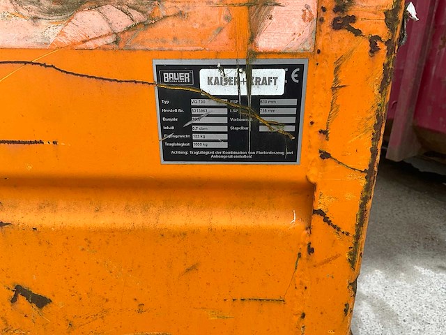 Zelfkiepende heftruckcontainer - afbeelding 3 van  9