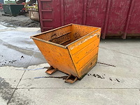 Zelfkiepende heftruckcontainer - afbeelding 4 van  9