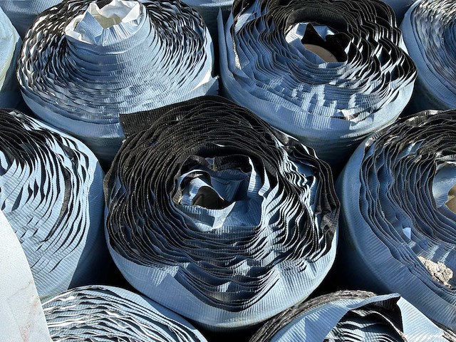 Zelfklevendeonderlagen diverse bouwmaterialen - afbeelding 2 van  2