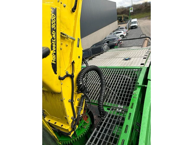 Zelfrijdende veldhakselaar john deere 8700i - afbeelding 2 van  22