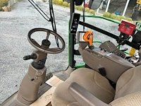Zelfrijdende veldhakselaar john deere 8700i - afbeelding 16 van  22
