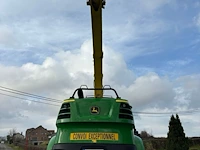Zelfrijdende veldhakselaar john deere 8700i - afbeelding 17 van  22