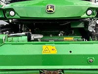 Zelfrijdende veldhakselaar john deere 8700i - afbeelding 18 van  22