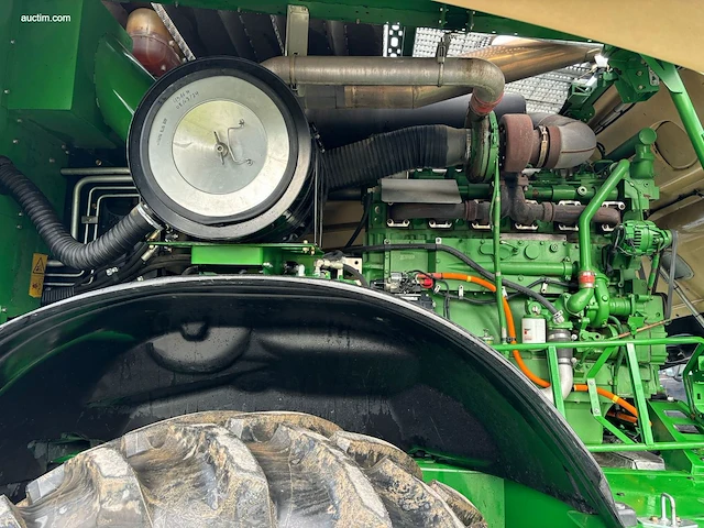 Zelfrijdende veldhakselaar john deere 8700i - afbeelding 22 van  22