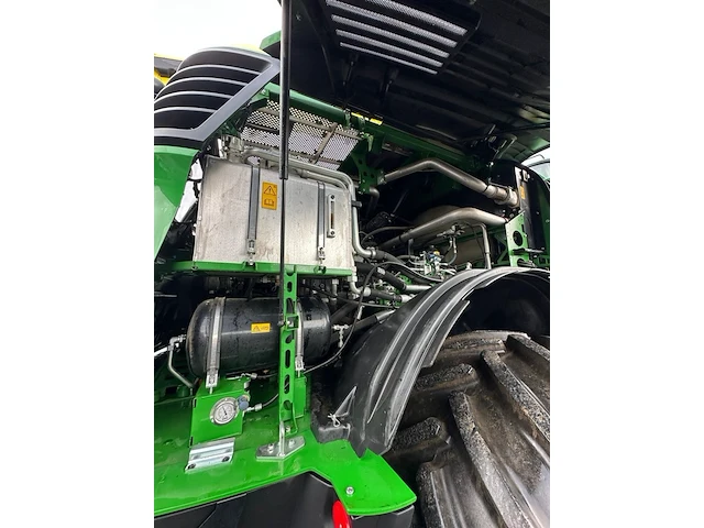 Zelfrijdende veldhakselaar john deere 9700i - afbeelding 8 van  16
