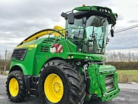 Zelfrijdende veldhakselaar john deere 9700i