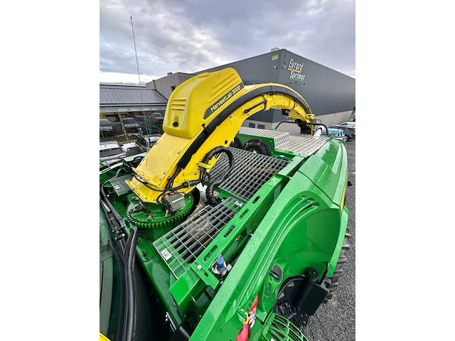 Zelfrijdende veldhakselaar john deere 9700i - afbeelding 12 van  16