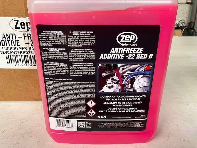 Zep automotive antivries voor koelsystemen met rode koelvloeistof 5kg (4x) - afbeelding 2 van  3