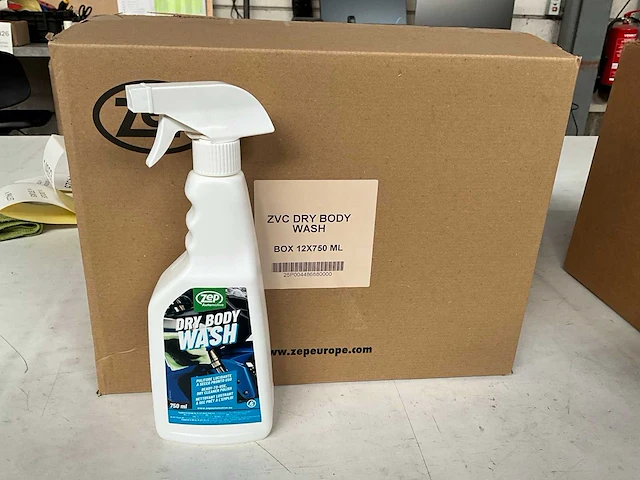 Zep vehicle care gebruiksklaar droogglansmiddel 750ml (12x) - afbeelding 1 van  4