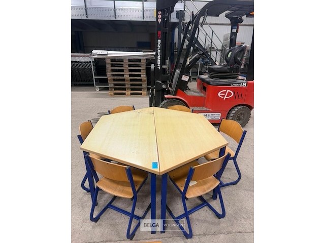 Zeshoekige tafel + 6 stoelen - afbeelding 2 van  2