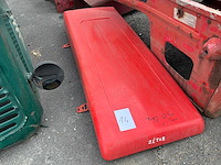 Zetor tractor motorkap - afbeelding 1 van  1