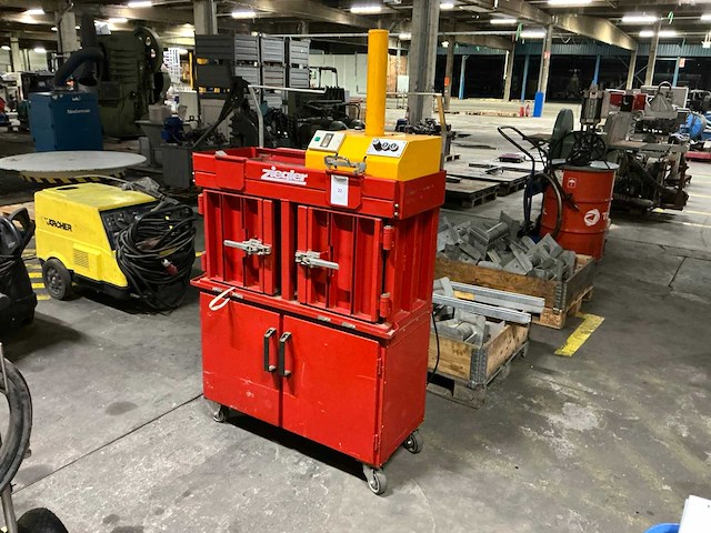 Ziegler zweikammer-presse 3to afvalpers - afbeelding 4 van  10