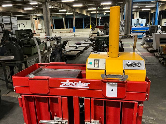 Ziegler zweikammer-presse 3to afvalpers - afbeelding 6 van  10