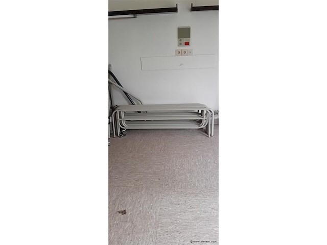 Ziekenhuis bed - afbeelding 2 van  3