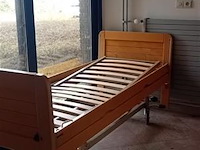 Ziekenhuis bed - afbeelding 1 van  1