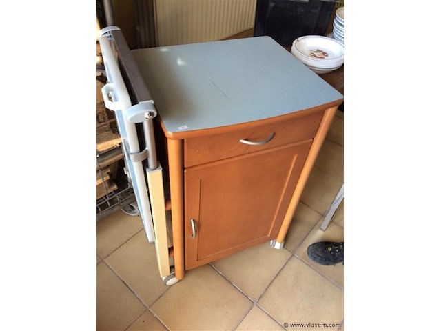 Ziekenhuis bijzettafeltje - afbeelding 3 van  3