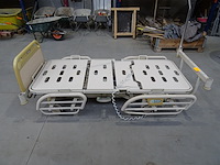 Ziekenhuisbed + bed - afbeelding 2 van  9