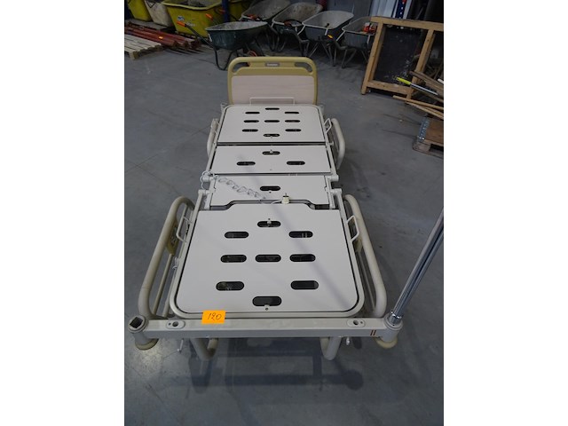 Ziekenhuisbed + bed - afbeelding 6 van  9