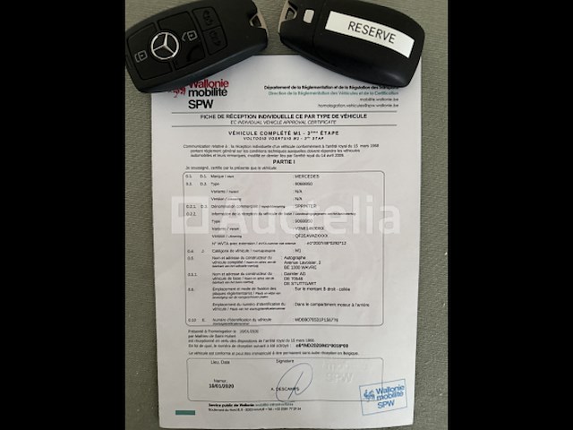 Ziekenwagen mercedes sprinter ( 2020 / wdb 907 653 1p 156 776 ) - afbeelding 16 van  34