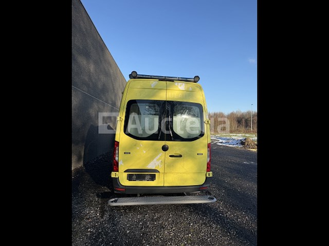 Ziekenwagen mercedes sprinter ( 2020 / wdb 907 653 1p 156 776 ) - afbeelding 29 van  34