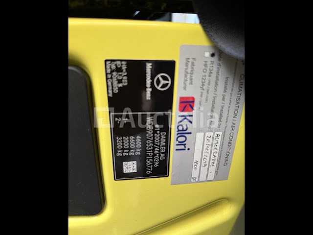 Ziekenwagen mercedes sprinter ( 2020 / wdb 907 653 1p 156 776 ) - afbeelding 32 van  34